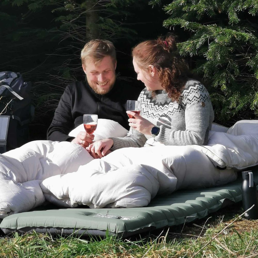 Nordic Gear™ Sleeping Bag - nordicgear.com